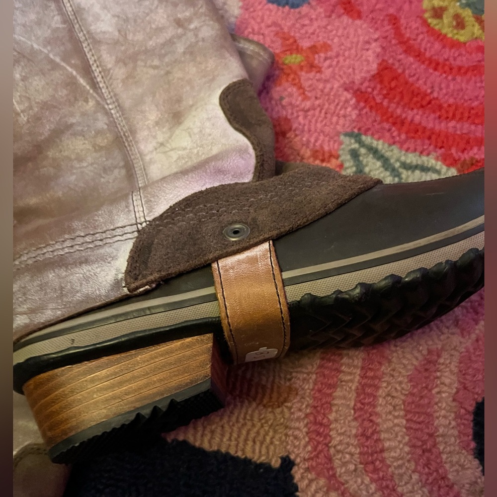 Sorel Slimpack Riding Boots in Tusk - Picture 5 of 10